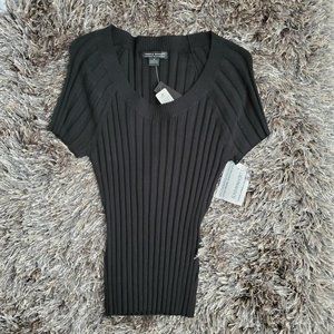 Jared Ross - Black Ribbed Knit Top